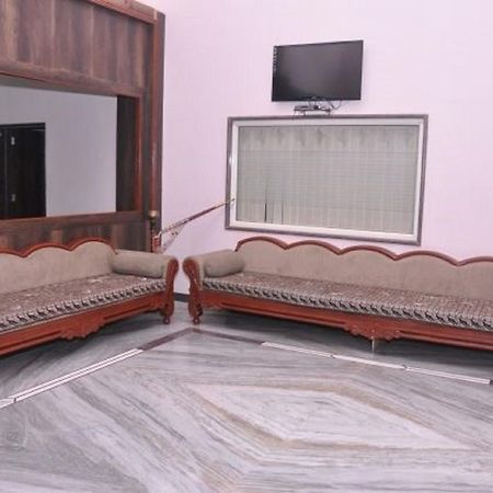 Hotel Amar Palace Ābu Road Exteriér fotografie