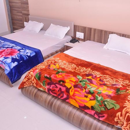 Hotel Amar Palace Ābu Road Exteriér fotografie