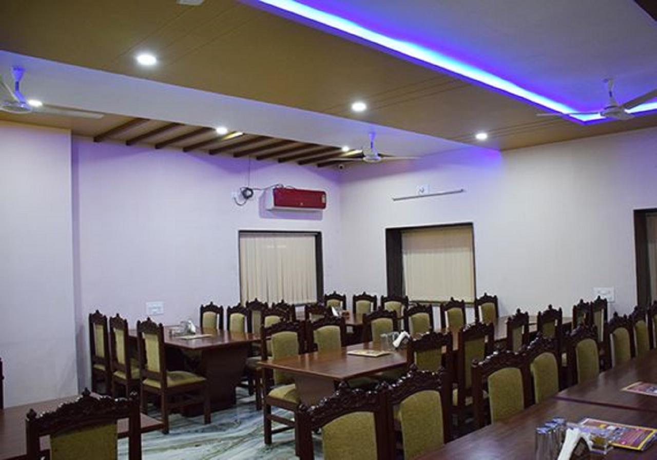 Hotel Amar Palace Ābu Road Exteriér fotografie