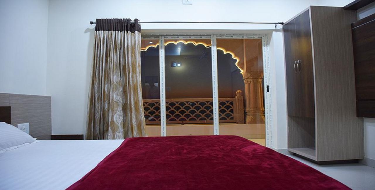 Hotel Amar Palace Ābu Road Exteriér fotografie